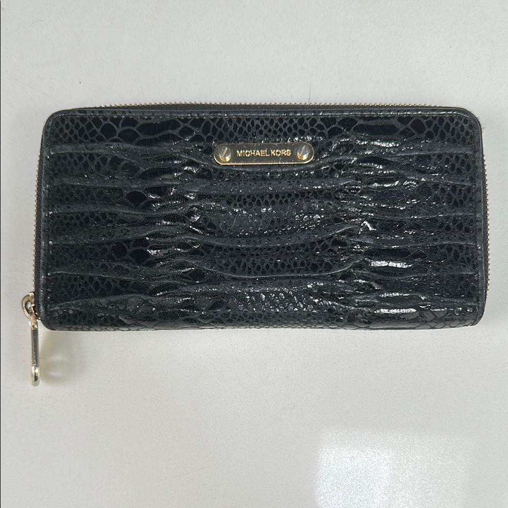 Michael Kors Black Croc-Embossed Zip Wallet